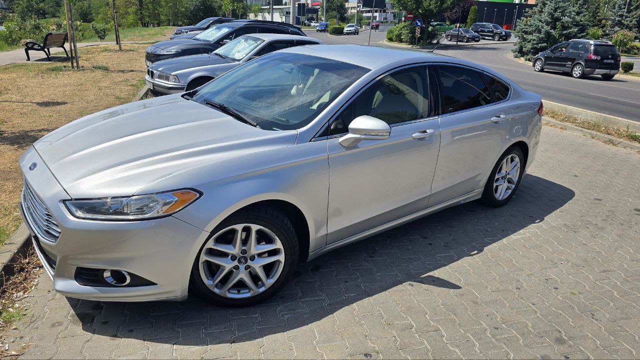 Ford Fusion 2015